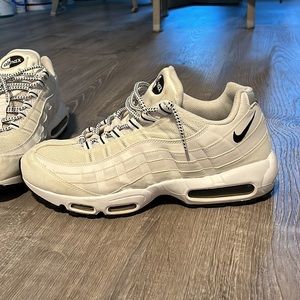 Air max 95. Worn but in good shape